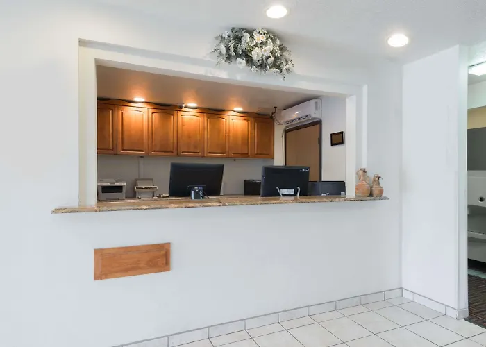 Bernalillo Cheap Hotels