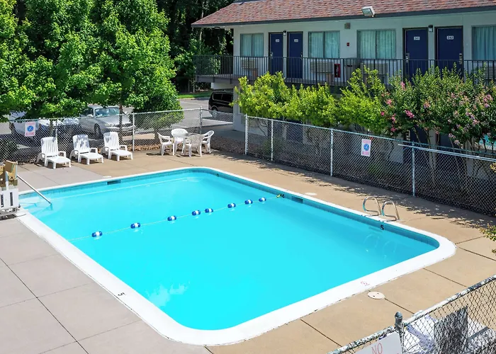 Sandston Cheap Hotels