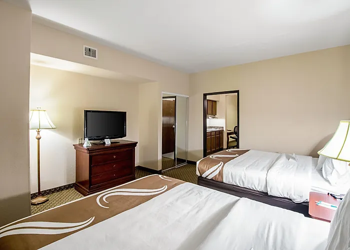 Robstown Cheap Hotels
