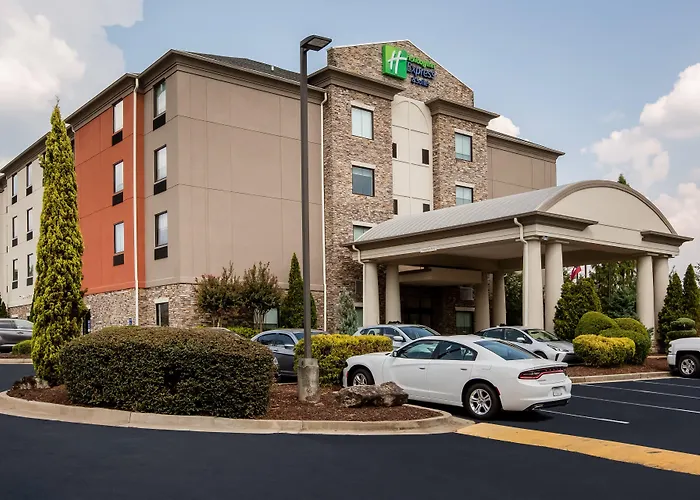Fairburn Cheap Hotels