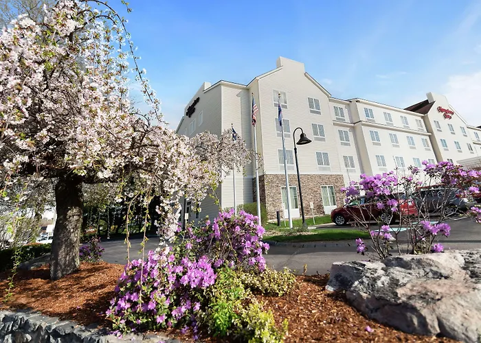 Nashua Cheap Hotels