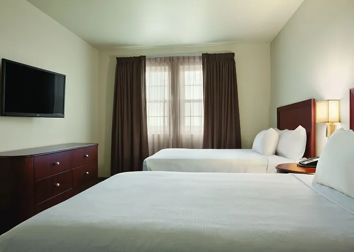 Minot Cheap Hotels