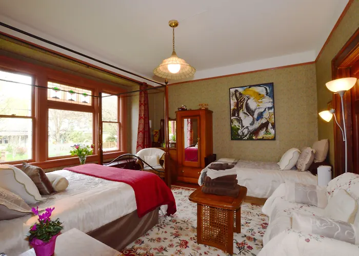 Victoria Cheap Hotels
