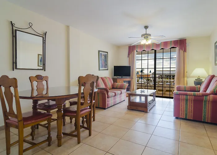 Los Cristianos (Tenerife) Cheap Hotels