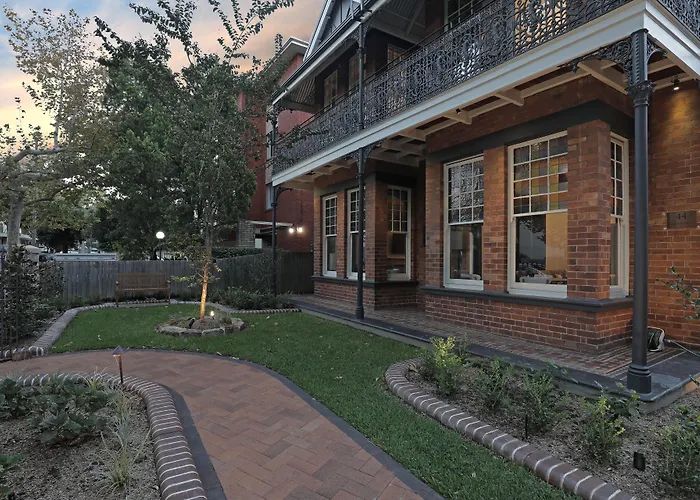 Parramatta Cheap Hotels