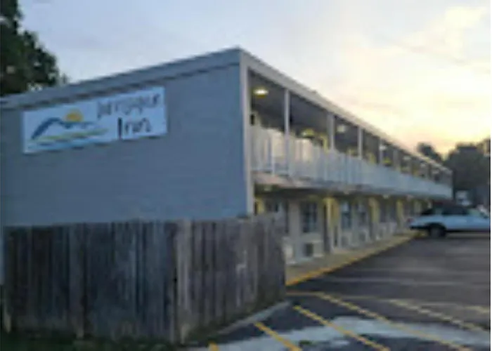 Waverly Cheap Hotels