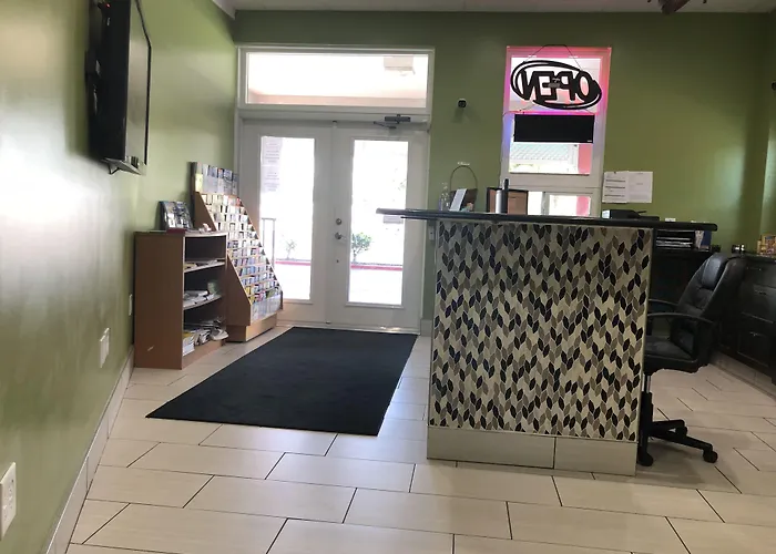 Englewood Cheap Hotels