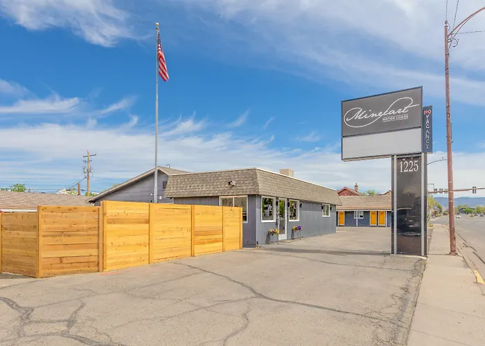 Montrose Cheap Hotels