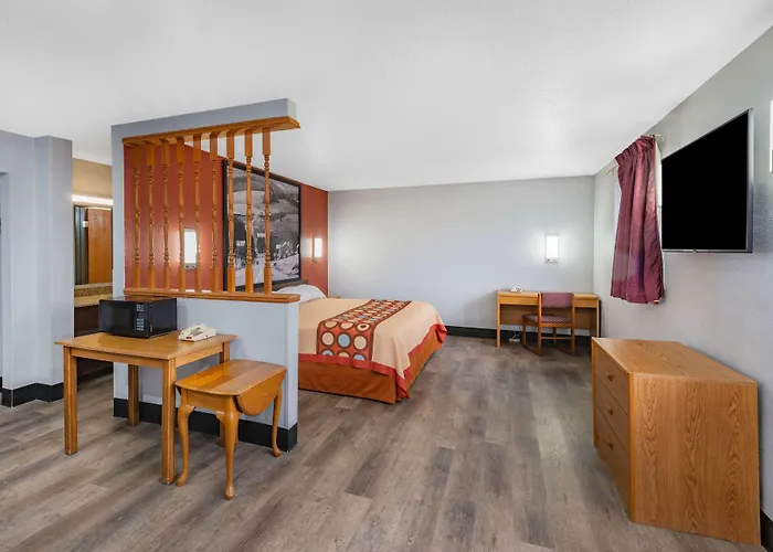 Waynesburg Cheap Hotels