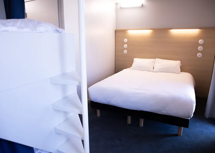 Tours Cheap Hotels