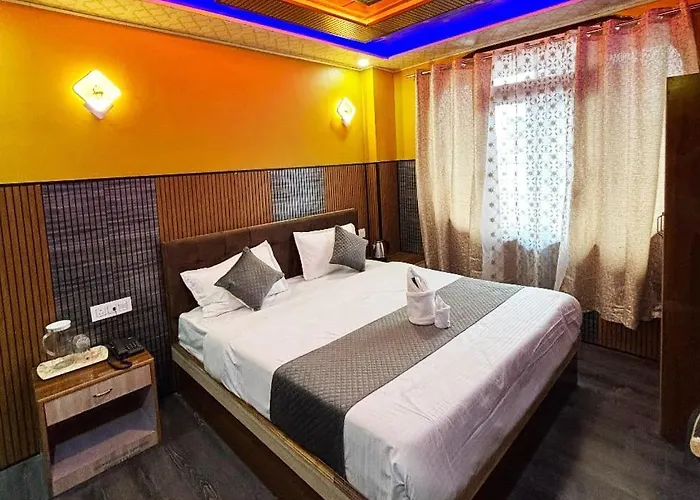 Darjeeling (West Bengal) Cheap Hotels