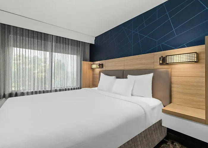 Saint Louis Park Cheap Hotels