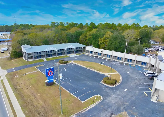 Moultrie Cheap Hotels