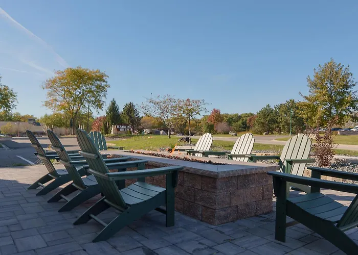 Waupun Cheap Hotels