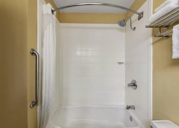 Warrensburg Cheap Hotels