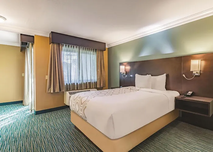 Millbrae Cheap Hotels