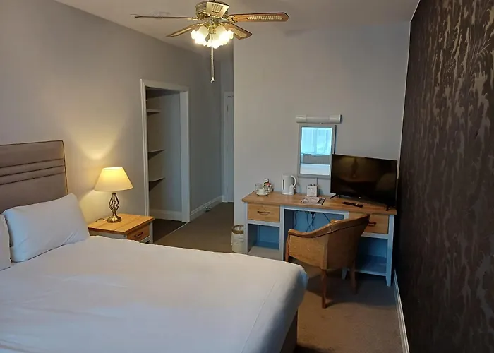 Devizes Cheap Hotels