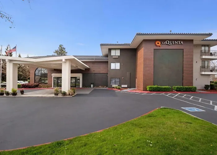 Hayward Cheap Hotels