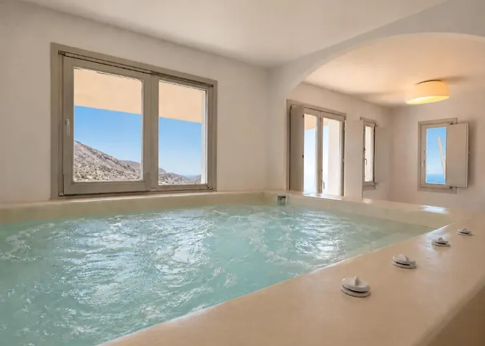 Santorini Island Cheap Hotels