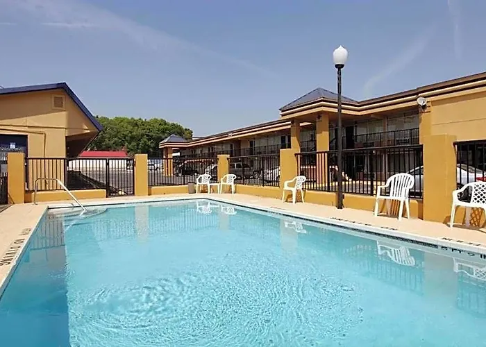Alachua Cheap Hotels