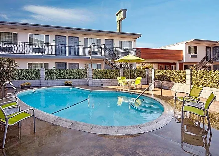 Downey Cheap Hotels