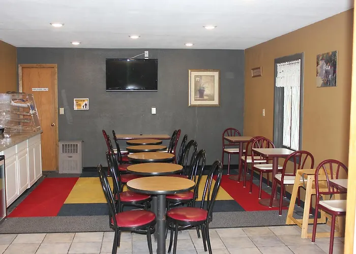 Oskaloosa Cheap Hotels