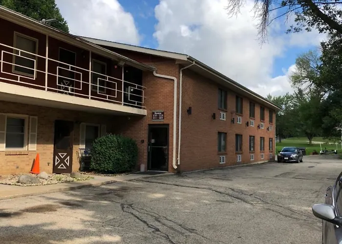 Sun Prairie Cheap Hotels
