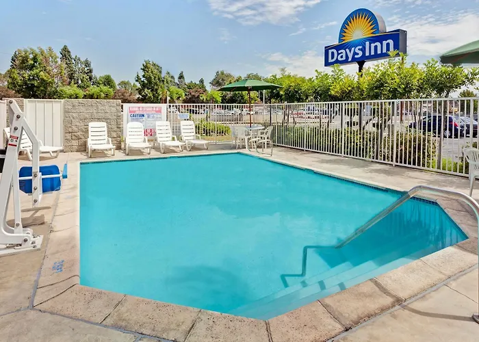 Whittier Cheap Hotels